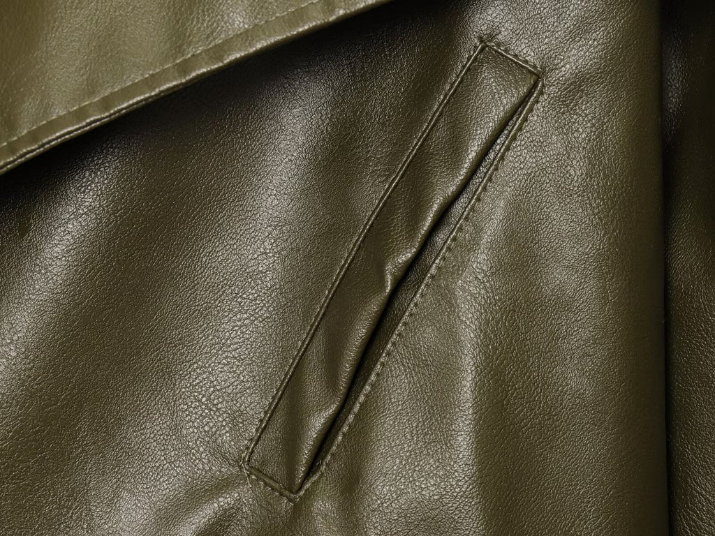 Kurze Motorradjacke aus PU-Leder mit langen Ärmeln