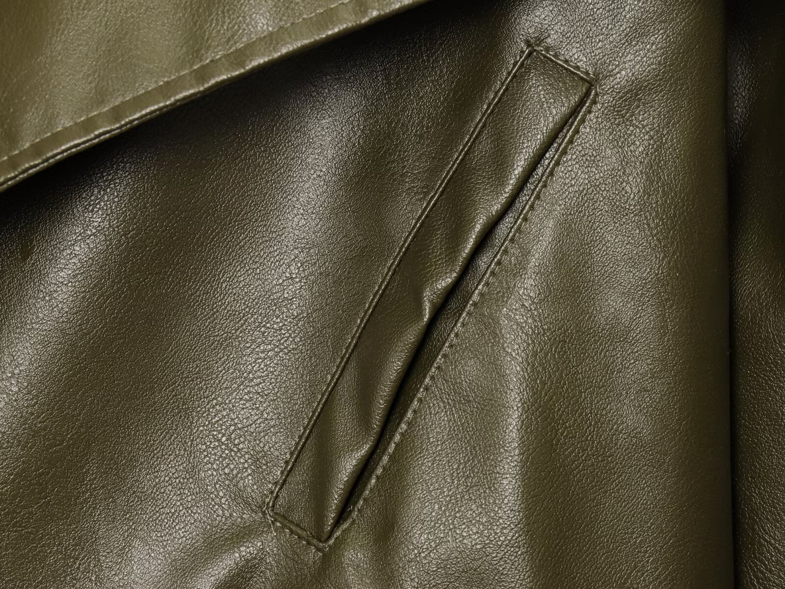 Kurze Motorradjacke aus PU-Leder mit langen Ärmeln